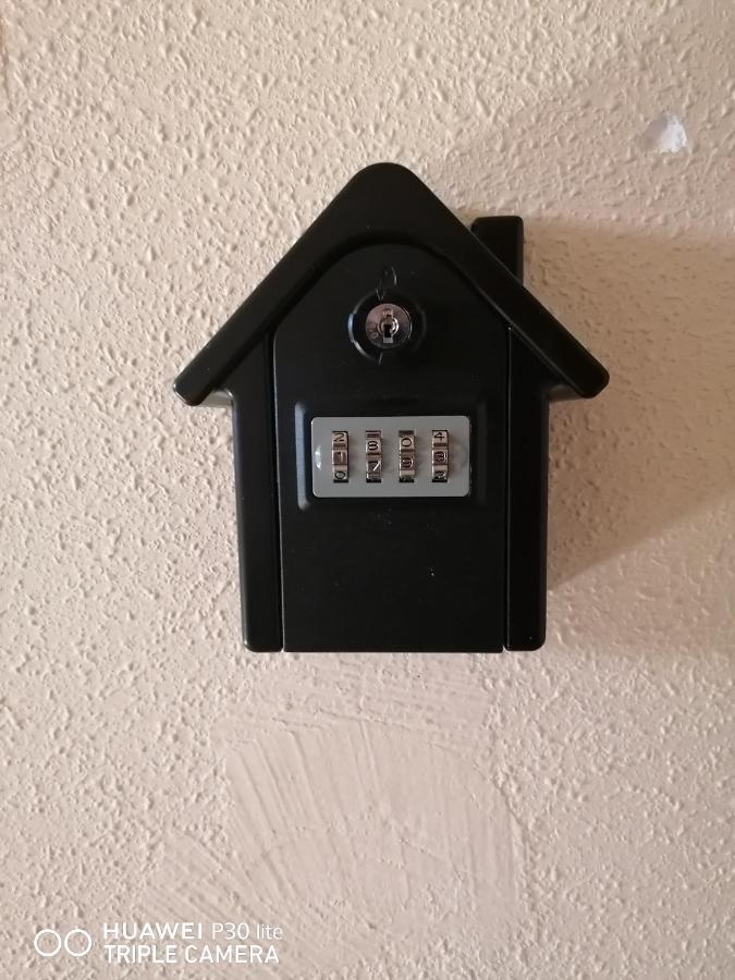 Ferienwohnung Bain de soleil Forcalquier Exterior foto